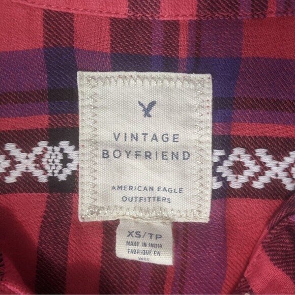 American Eagle Plaid Boyfriend Shirt  XS Pink Western Aztec Embroidered Womens - Picture 7 of 9